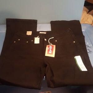 NWT woman's 512 Levi's black size 18w